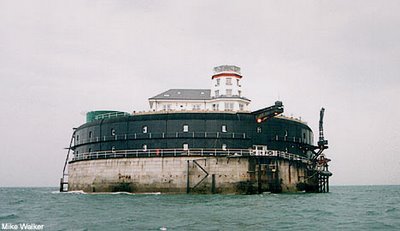 nomansfort foto en Technocracia.com nomansfort Compre una isla