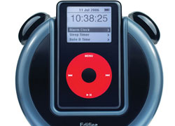 retroipodclock2 Dock de iPod con pinta de despertador
