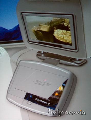 audiovoxps2 2 Audiovox te permitirá poner un PS2 en tu auto